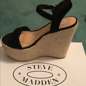 Steve Madden wedges